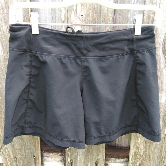 Lululemon basic black shorts wet dry warm - Picture 1 of 4